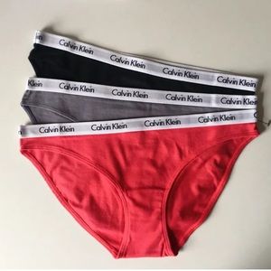 NWT Calvin Klein 3pc Bikini Panty Set